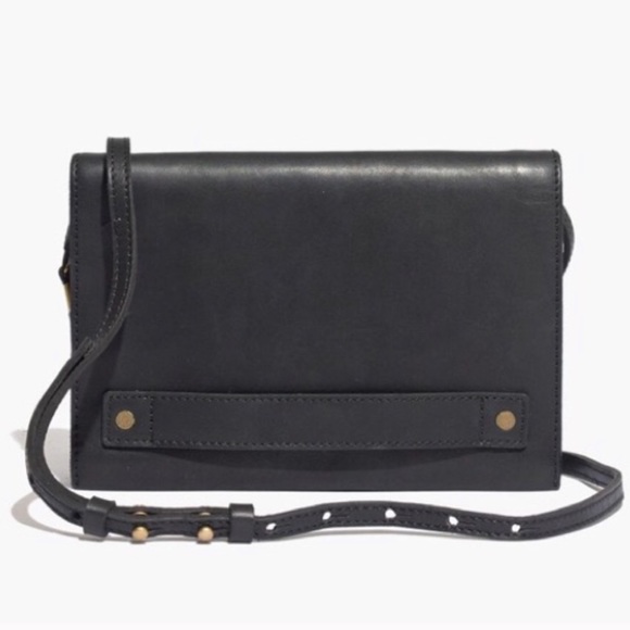Madewell Handbags - Madewell Morgan black leather crossbody bag